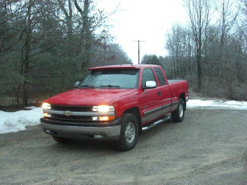 2002 chev silverado 1500 extended cab, push button 4wd, z71, lt package