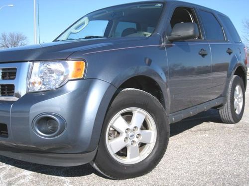 2010 ford escape 4x4 loaded gorgeous amazing cond high miles low sale price