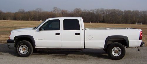 2005 chevrolet silverado 2500 hd crew cab with 6.0 gas engine-long bed automatic