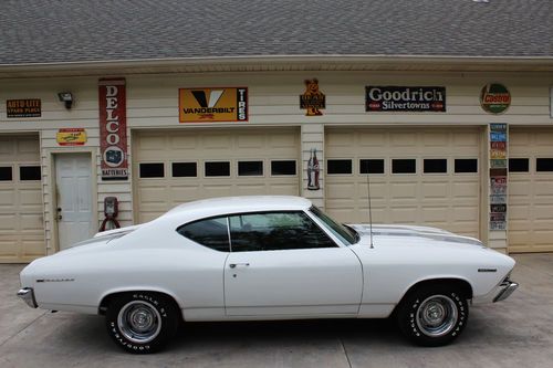 1969 chevelle.....nice paint...good interior...good running car