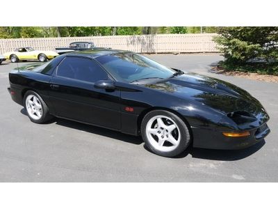 1997 chevrolet camaro ss only 42,586 miles 5.7l v8 6 speed runs &amp; drives great!