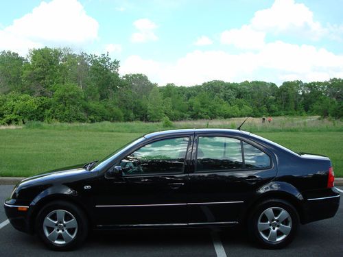 2004 volkswagen jetta tdi! ice cold a/c! sunroof! very clean! no reserve!