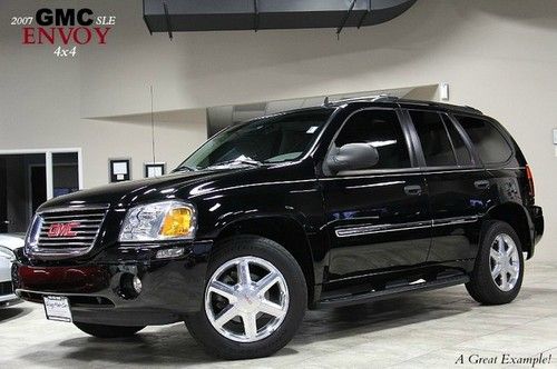 2007 gmc envoy sle 4x4 suv power moonroof polished 18s boards hitch remote start