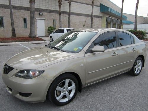 2004 mazda 3 . 65k . clean autocheck report. 1 owner. 4 cyl