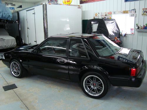 1993 ford mustang 5.8 lx coupe