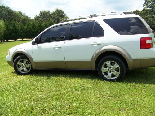 2006 ford freestyle sel 4-door wagon v-6 no reserve $5,500.00