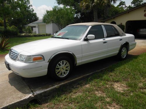 2003 ford crown victoria palm beach limited edition - excellent condition