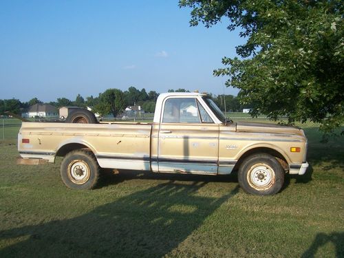 1969 c-20 anniversary gold &amp; white edition one owner truck