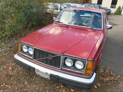 1979 volvo 240 242 dl coupe very nice condition very low miles no reserve