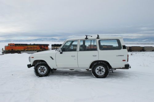 1990 toyota land cruiser fj62, excellent condtions, runs and drives great!!!