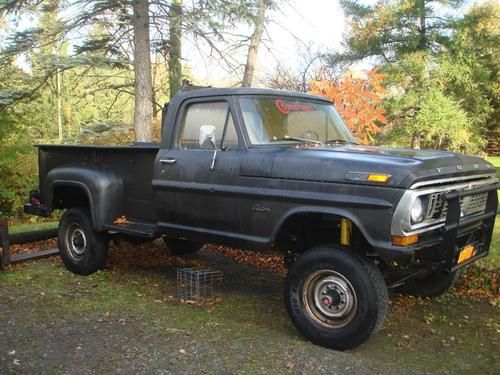 1972 ford f250 4 x 4 flare side from california