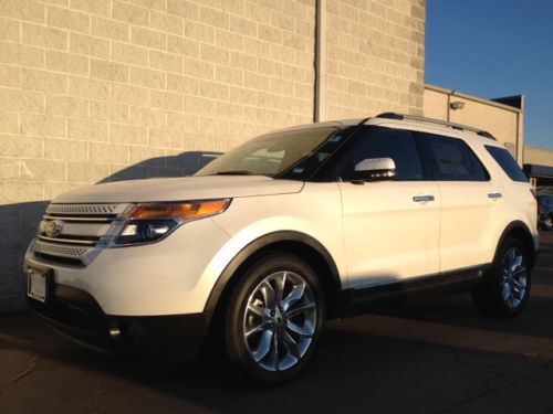 12 ford explorer navigation leather heated seats sync sunroof bluetooth camera
