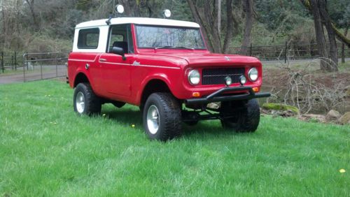 1966 scout 800 80 right hand drive bright red and white,no rust!