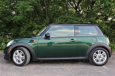 2dr coupe mini cooper 2 door coupe low miles manual gasoline 1.6l 4 cyl british