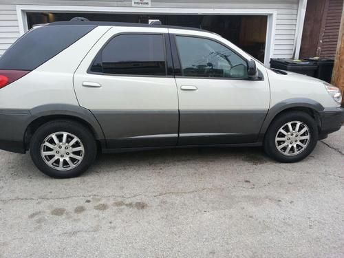 2005 buick rendezvous mint low miles with dvd video player +  sound system