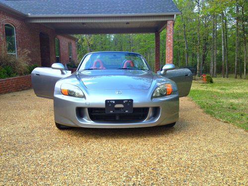 2000 honda s2000 68kmiles convertible low miles silver/red