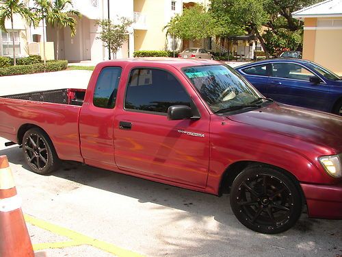 Nice 1998 toyota tacoma xtracab 4x4 - one owner