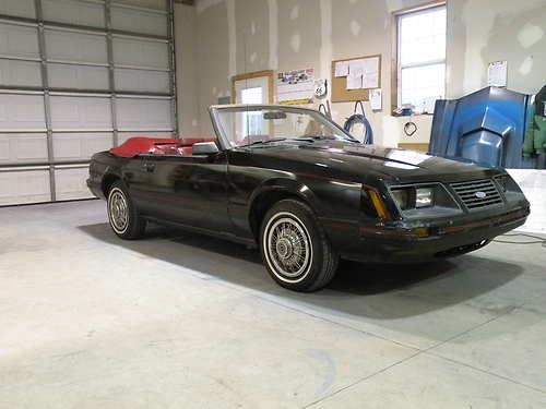 1983 ford mustang glx convertible 3.8l v6 automatic black with red interior