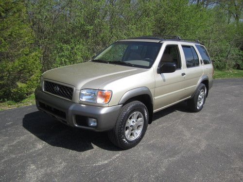 2001 nissan pathfinder se 3.5l 4x4 all power options leather sunroof 1 owner!!