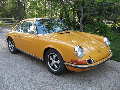 1969 porsche 911s sunroof coupe bahama yellow  garage find