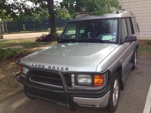2000 land rover discovery ii  135k mile. blown engine but vehicle in great shape