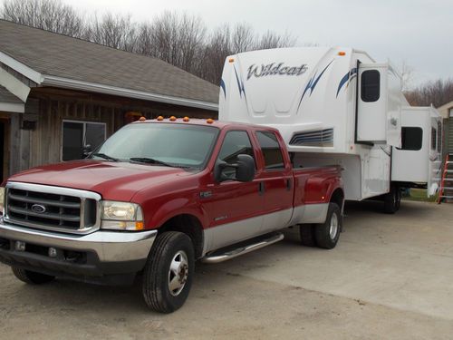 2002 4x4 f350 dually crewcab 7.3 diesel/2011 5th wh. 3 slideout 2 bt. bunkhouse
