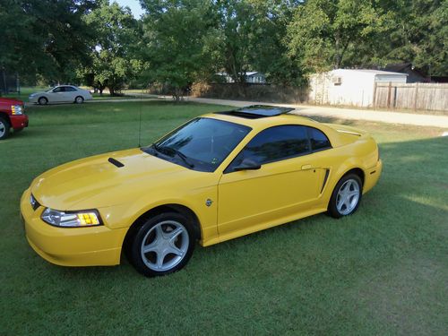 1999 ford mustang gt yellow 35th anniversary with sunroof