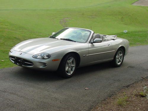 Immaculate*1998 jaguar*xk8*convertible*excellent condition*low reserve*