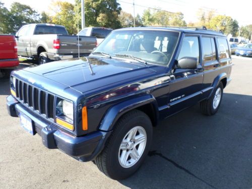 No reserve 2001 jeep cherokee limited 4x4 under 122k miles!!!