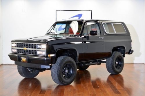 1989 chevrolet blazer,black series edition, new build,lifted, over 30k spent !!!