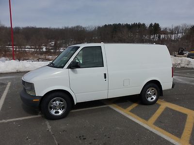 2003 chevy astro cargo van awd 1 owner 85k new tires awd warr.we deliver too.ct