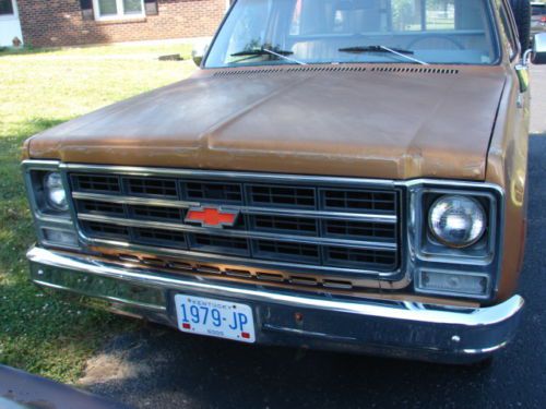Perfect restoration project! super low miles 6ok! stepside bed! runs and drives!