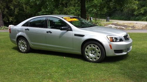 Never privately owned-1800 miles-gm promotion unit-$35,500 msrp-brand new car
