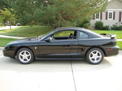 1998 ford mustang base coupe 2-door 4.2l v6