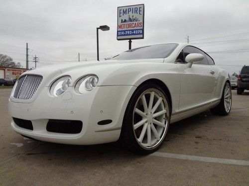 2005 bentley gt white with 22in white rims lebron james bentley!! look