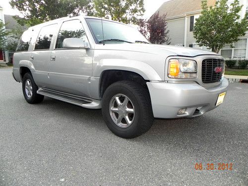 2000 gmc yukon denali. 4x4 awd one owner. private sale. great truck. no reserve