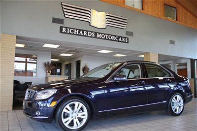 Awd navigation / luxury pkg. classy color combination clean history low miles!
