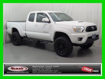 2012 toyota tacoma prerunner access cab trd v6 2wd truck low miles! clean truck!