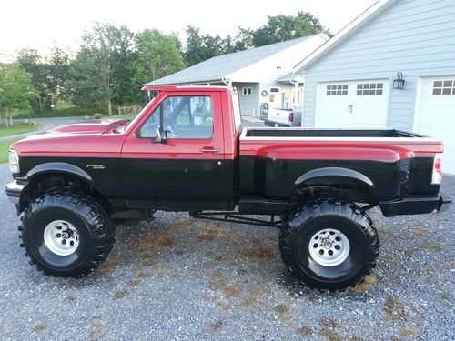 1992 ford f150 lifted monster truck ,mudder, hot rod 302 v8, auto, 4x4