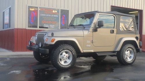 2003 jeep wrangler sahara 38,000 miles 4.0 auto a/c florida fresh showroom new