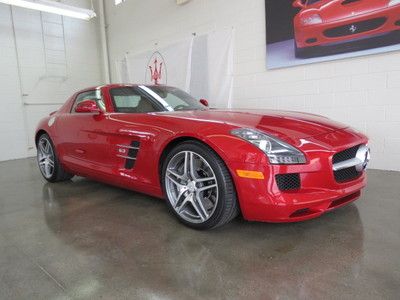 Le mans red navigation bluetooth gullwing doors sport leather seats "sls"