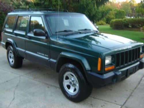 2001 jeep cherokee classic sport utility 4-door 4.0l 4wd 124600 miles