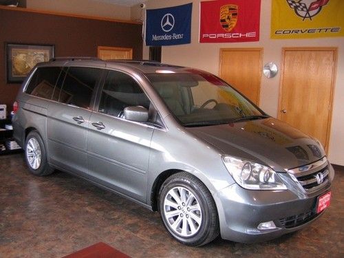 2007 odyssey touring heated leather navigatn roof dvd call us only --- $16,500!