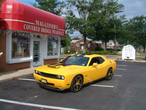 2010 dodge challenger srt8 coupe 2-door 6.1l  hhp stage 2 package and more...