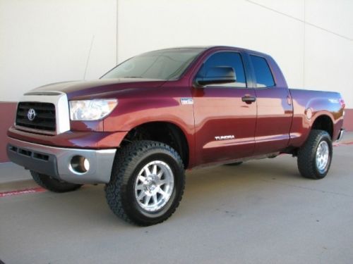 2007 toyota tundra 4x4 5.7 v8, double cab trd sr5, leather, only 115k, clean