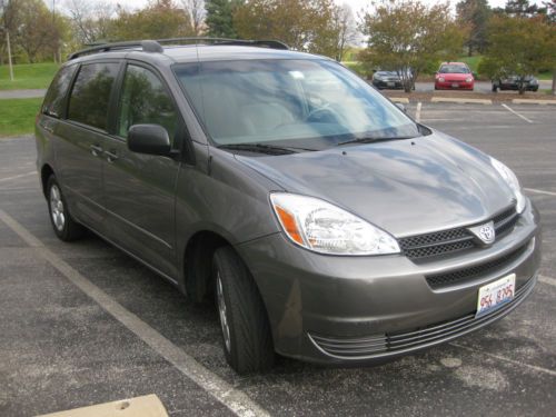 2005 toyota sienna le, one owner, alloy wheels, towing pkg