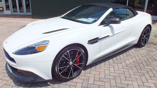 2014 aston martin vanquish volante convertible w/ only 125 miles and warranty