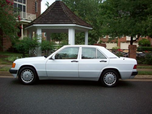 Mercedes benz 190 e 1993 classic!