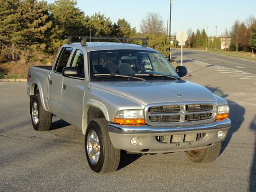 2004 dodge dakota slt quad cab 4x4 pickup truck v8 87k miles salvage 907a