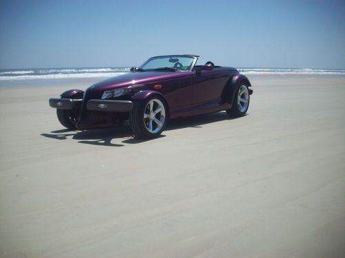 9500 miles original purple garaged daytona beach florida  car! fly in drive home